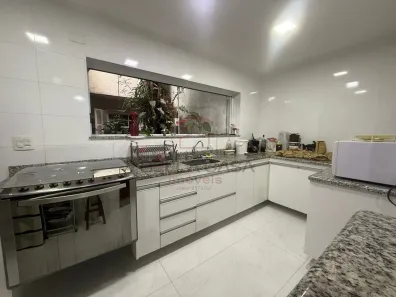 Sobrado com 3 Quartos à venda, 230m² no Parque Fongaro, São Paulo