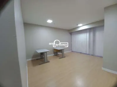 Sala Comercial à venda, 29m² no Passo da Areia, Porto Alegre