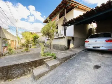 Casa com 5 Quartos à venda, 267m² no Olinda, Contagem