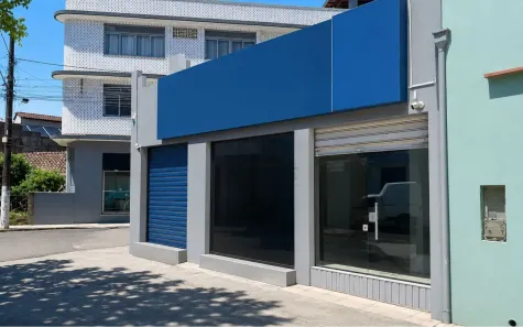 Ponto Comercial para alugar, 60m² no Conquista, Ilhéus