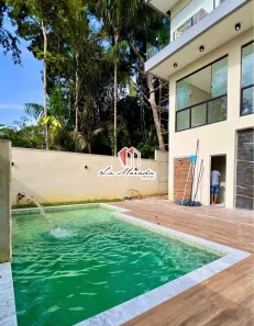 Casa com 4 Quartos à venda, 320m² no Ponta Negra, Manaus