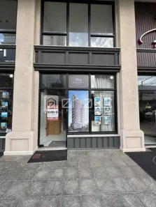 Sala Comercial para alugar, 61m² no Centro, Itapema