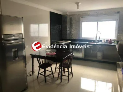 Sobrado com 4 Quartos à venda, 148m² no Vila Gilda, Santo André