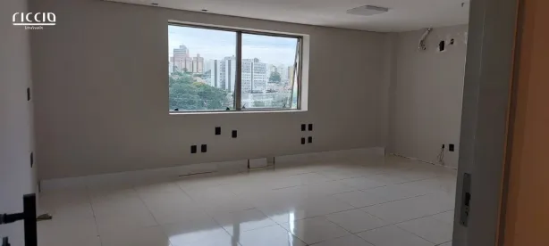 Sala Comercial à venda, 180m² no Jardim Oswaldo Cruz, São José dos Campos