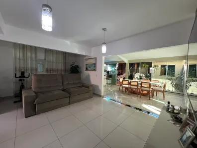 Casa de Condomínio com 3 Quartos à venda, 200m² no Jardim Belo Horizonte, Aparecida de Goiânia
