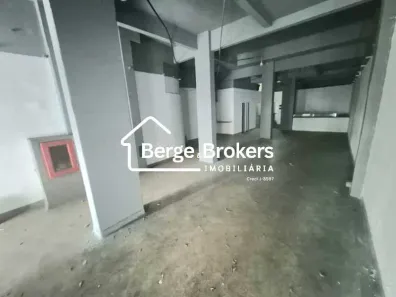 Ponto Comercial para alugar, 256m² no Humaitá, Rio de Janeiro