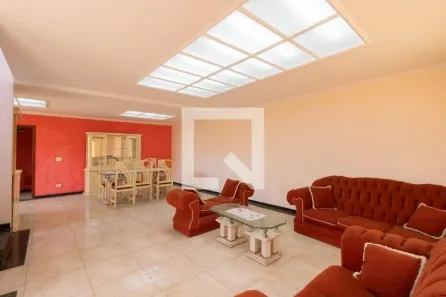 Casa com 4 Quartos para alugar, 430m² no Jardim Maria Helena, Guarulhos