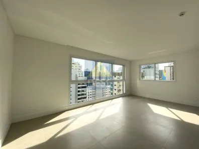 Apartamento com 3 Quartos à venda, 112m² no Pioneiros, Balneário Camboriú
