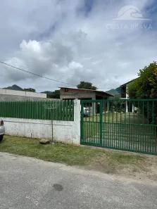 Fazenda/Sítio com 9 Quartos à venda, 211m² no Bom Retiro, Matinhos