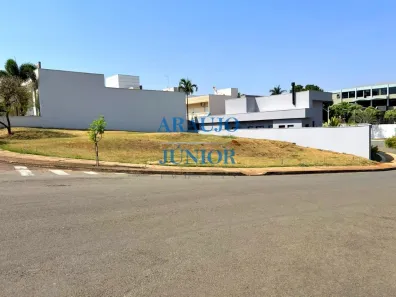 Lote/Terreno à venda, 650m² no Loteamento Residencial Jardim dos Ipês Amarelos, Americana