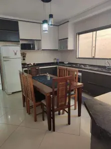 Sobrado com 2 Quartos à venda, 191m² no Jardim Marek, Santo André