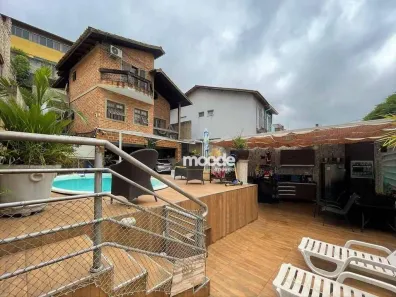 Sobrado com 3 Quartos à venda, 180m² no Jardim Semiramis, Cotia