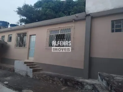 Casa com 1 Quarto para alugar, 40m² no Industrial, Contagem