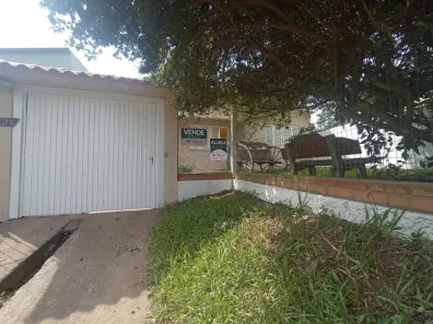 Casa com 2 Quartos à venda, 280m² no São Jorge, Bagé