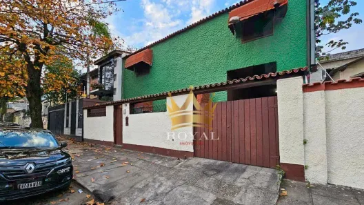 Casa com 4 Quartos à venda, 283m² no Pechincha, Rio de Janeiro