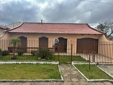 Casa com 3 Quartos à venda, 233m² no Novo Mundo, Curitiba