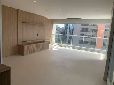Apartamento com 3 Quartos para alugar, 156m² no Vila Olímpia, São Paulo
