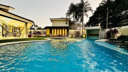 Casa de Condomínio com 4 Quartos à venda, 750m² no Jardim Acapulco, Guarujá