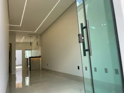 Casa com 2 Quartos à venda, 69m² no Jardim Holanda, Uberlândia