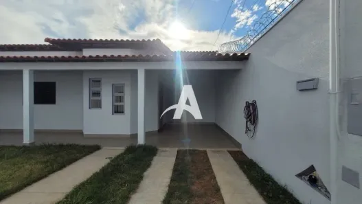 Casa com 3 Quartos para alugar, 101m² no Custódio Pereira, Uberlândia