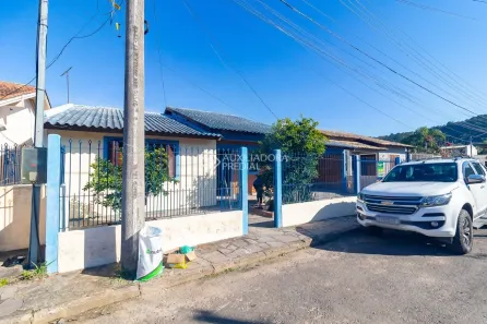Casa com 3 Quartos para alugar, 100m² no Aberta dos Morros, Porto Alegre