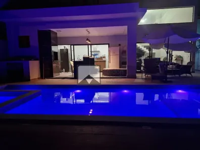 Casa com 4 Quartos à venda, 384m² no Santo Antônio, Niterói