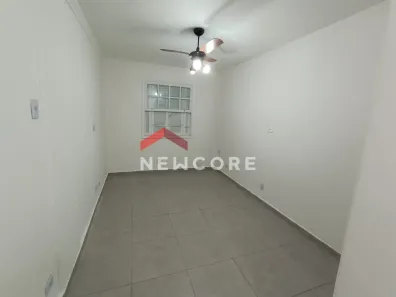 Kitnet à venda, 25m² no Centro, São Vicente