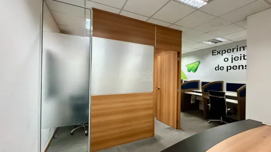 Sala Comercial para alugar, 52m² no Centro, Juiz de Fora