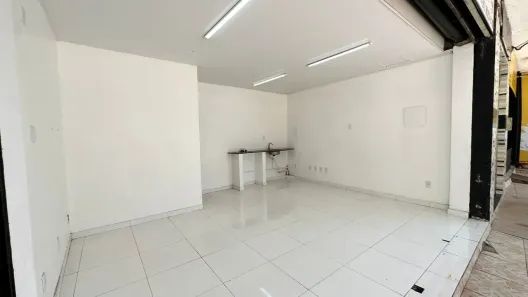 Ponto Comercial para alugar, 30m² no Campina, Belém