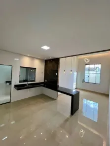 Casa com 3 Quartos à venda, 102m² no Jardim Real, Goiânia