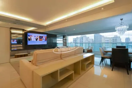 Apartamento com 3 Quartos para alugar, 140m² no Santa Teresinha, São Paulo