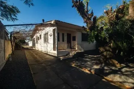 Casa com 6 Quartos à venda, 248m² no Vila Nova, Porto Alegre