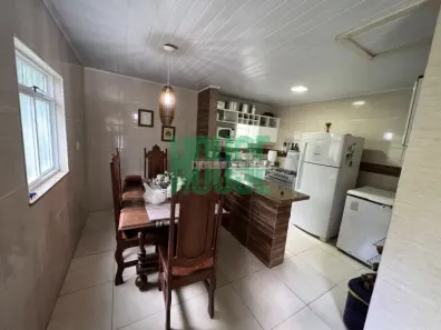 Fazenda/Sítio com 3 Quartos à venda, 250m² no Colônia Alpina, Teresópolis