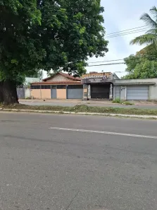 Casa com 3 Quartos à venda, 450m² no Cidade Jardim, Goiânia