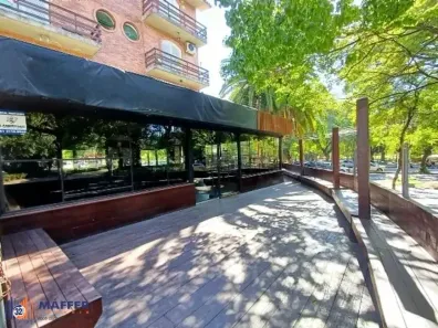 Ponto Comercial com 2 Quartos à venda, 75m² no Rio Branco, Porto Alegre