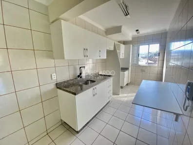 Apartamento com 2 Quartos para alugar, 77m² no Água Verde, Blumenau