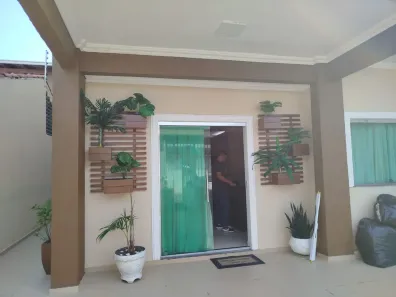 Sobrado com 4 Quartos à venda, 350m² no Flores, Manaus