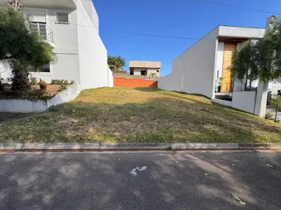 Lote/Terreno à venda, 300m² no Itapeva, Votorantim