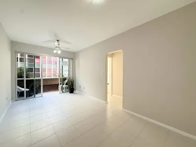Apartamento com 2 Quartos à venda, 80m² no Centro, Florianópolis
