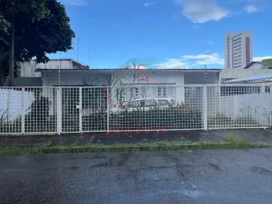 Casa com 3 Quartos à venda, 255m² no Madalena, Recife