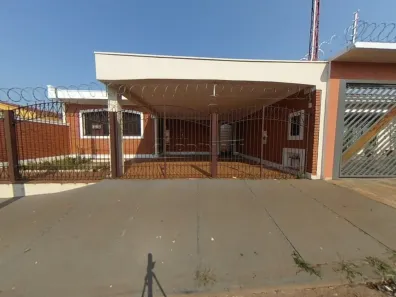 Imóvel Comercial com 3 Quartos à venda, 221m² no Jardim Brasil, São Carlos