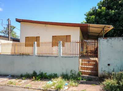 Casa com 3 Quartos à venda, 91m² no América, Foz do Iguaçu