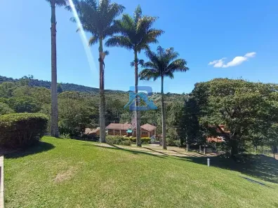 Casa de Condomínio com 3 Quartos à venda, 260m² no Capela do Barreiro, Itatiba