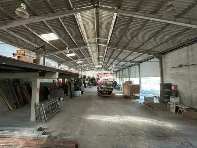 Galpão/Depósito/Armazém para alugar, 1000m² no Jabaquara, Santos
