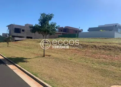 Lote/Terreno à venda, 470m² no Granja Marileusa, Uberlândia