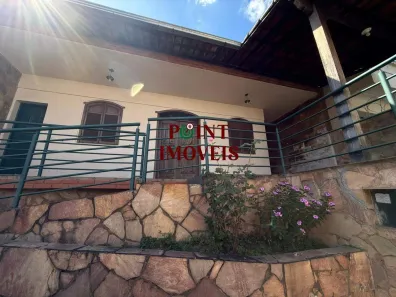 Casa com 3 Quartos à venda, 310m² no Nova Suíssa, Belo Horizonte