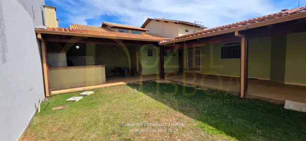 Casa de Condomínio com 3 Quartos à venda, 800m² no Setor Habitacional Vicente Pires, Brasília