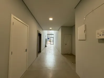 Ponto Comercial para alugar, 2300m² no Centro, Bento Gonçalves