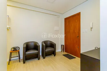 Sala Comercial à venda, 35m² no Bom Fim, Porto Alegre