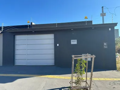 Casa com 2 Quartos à venda, 100m² no Loteamento Tropical Ville, Goiânia